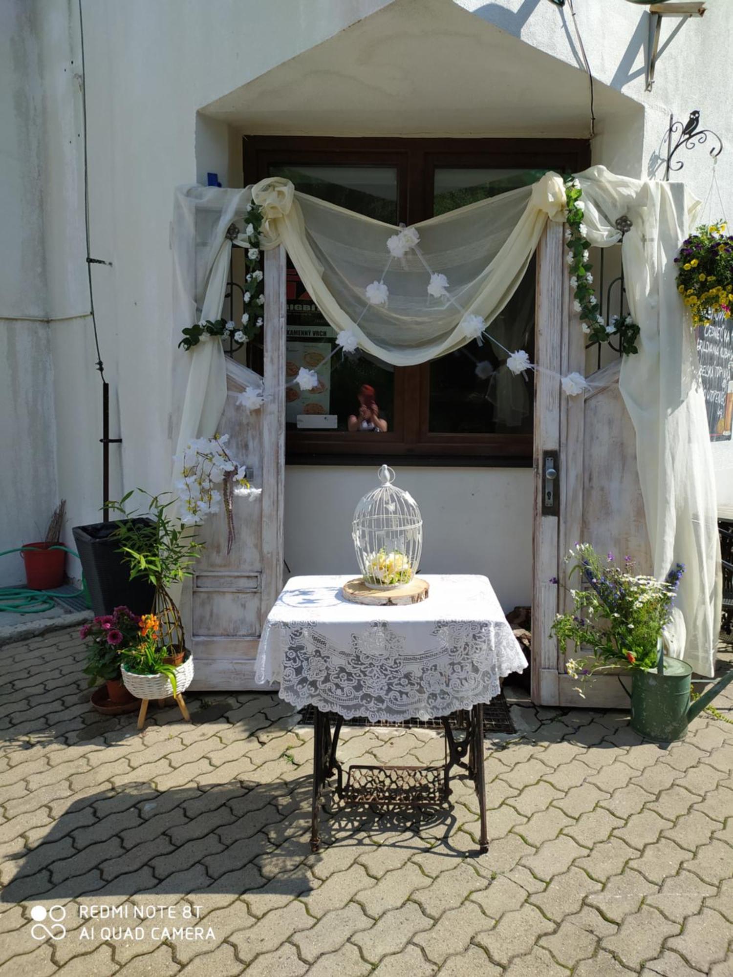 Hotel Kamenny Vrch Chomutov Dış mekan fotoğraf